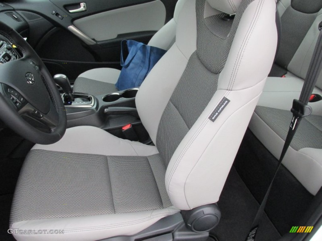 2015 Hyundai Genesis Coupe 3.8 Front Seat Photo #101243169