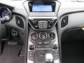 Controls of 2015 Genesis Coupe 3.8
