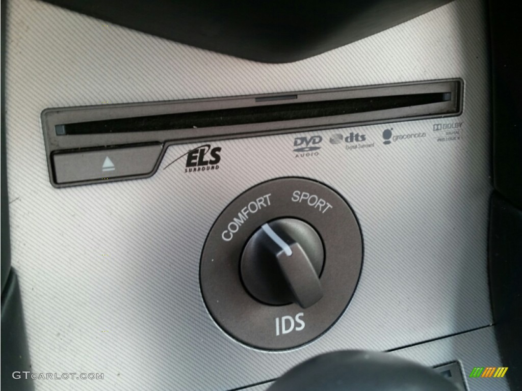 2010 ZDX AWD Advance - Palladium Metallic / Ebony photo #21