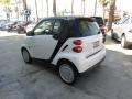 Crystal White - fortwo pure coupe Photo No. 4