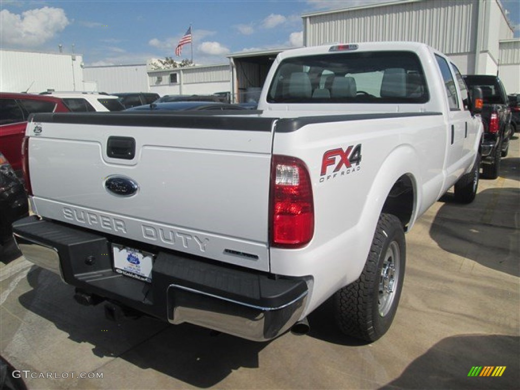 2015 F250 Super Duty XL Crew Cab 4x4 - Oxford White / Steel photo #32