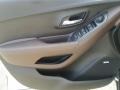 Summit White - Trax LTZ Photo No. 8