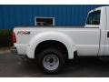 Oxford White - F350 Super Duty XL Crew Cab 4x4 DRW Photo No. 4