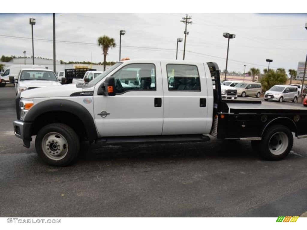 2015 F450 Super Duty XL Crew Cab Flat Bed 4x4 - Oxford White / Steel photo #8