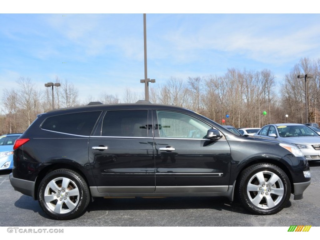 2009 Traverse LTZ AWD - Black Granite Metallic / Cashmere/Ebony photo #2