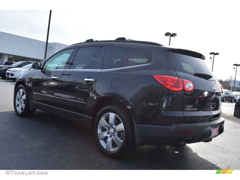 2009 Traverse LTZ AWD - Black Granite Metallic / Cashmere/Ebony photo #5