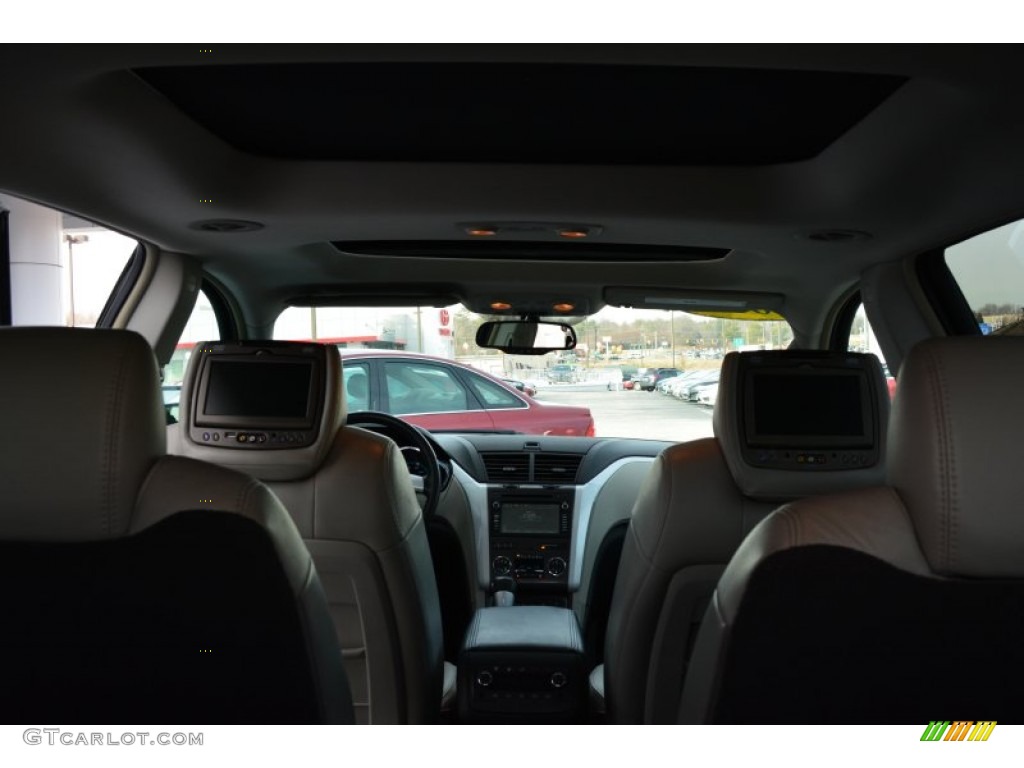 2009 Traverse LTZ AWD - Black Granite Metallic / Cashmere/Ebony photo #14