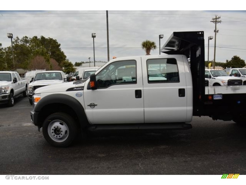 Oxford White 2015 Ford F450 Super Duty XL Crew Cab Flat Bed 4x4 Exterior Photo #101267749