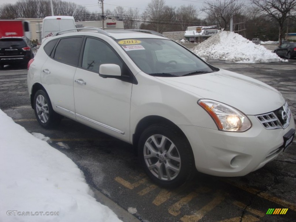 2012 Rogue SL AWD - Pearl White / Gray photo #3