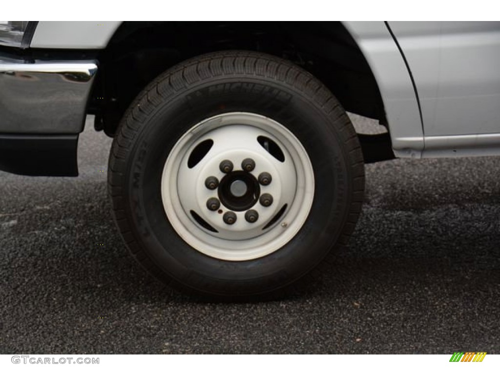 2015 Ford E-Series Van E350 Cutaway Commercial Moving Truck Wheel Photos