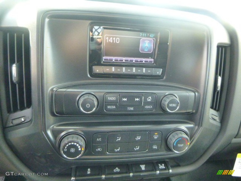 2015 Chevrolet Silverado 3500HD WT Crew Cab 4x4 Flat Bed Controls Photos