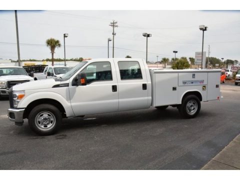 2015 Ford F350 Super Duty XL Crew Cab Utility Data, Info and Specs