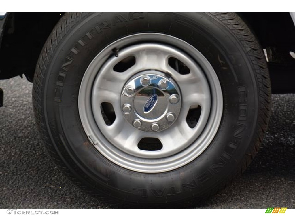 2015 Ford F350 Super Duty XL Crew Cab Utility Wheel Photos