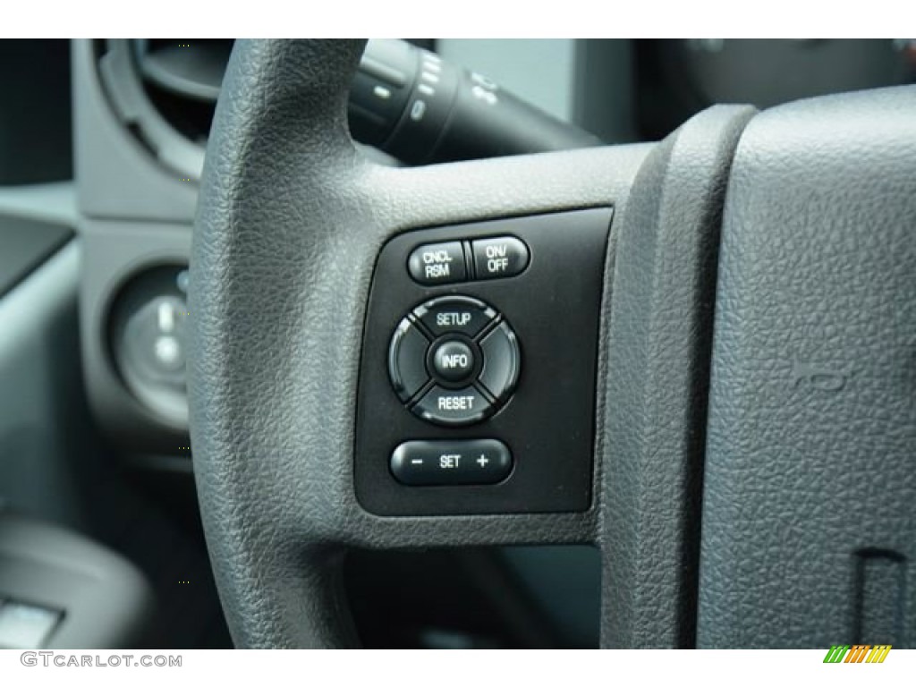 2015 Ford F350 Super Duty XL Crew Cab Utility Controls Photo #101271175