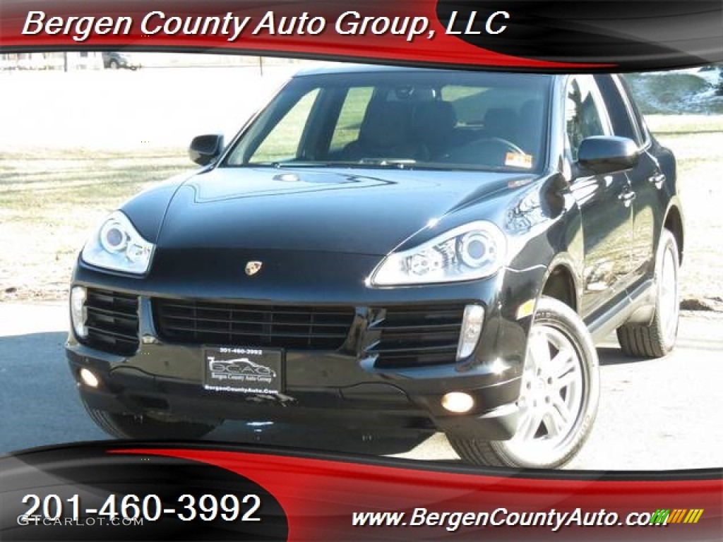 Black Porsche Cayenne