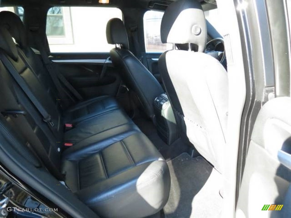 2008 Cayenne Tiptronic - Black / Black photo #17