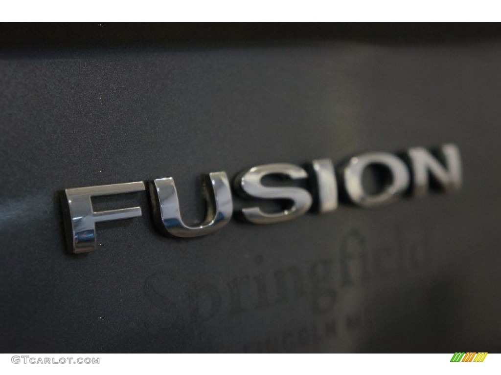 2010 Fusion SE - Sterling Grey Metallic / Charcoal Black photo #64