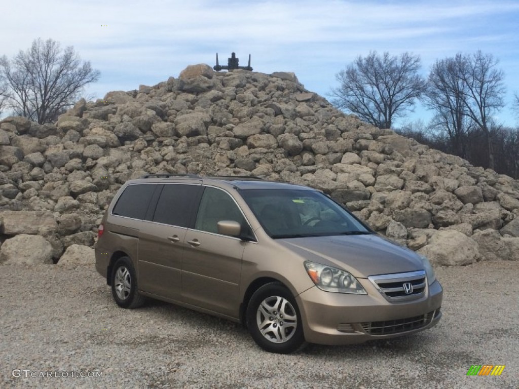 2005 Odyssey EX-L - Desert Rock Metallic / Ivory photo #1