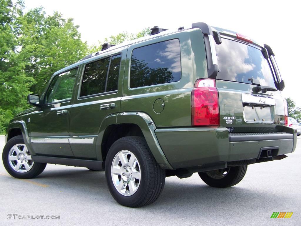 2008 Commander Overland 4x4 - Jeep Green Metallic / Dark Khaki/Light Graystone photo #3