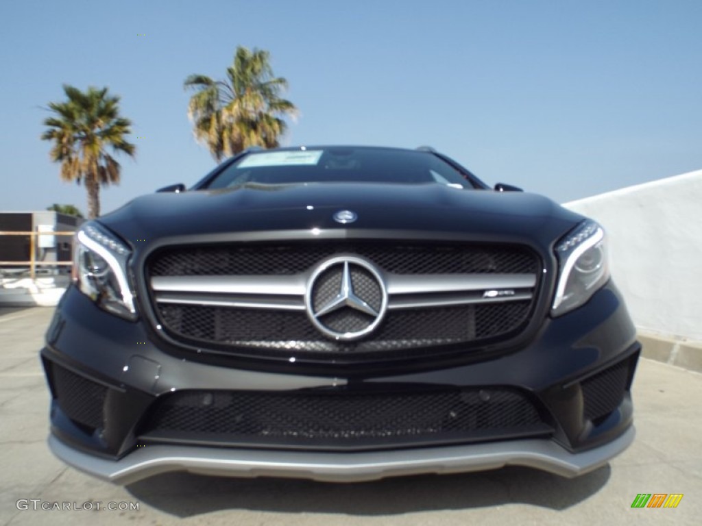 2015 GLA 45 AMG 4Matic - Night Black / Black photo #2