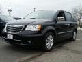 Brilliant Black Crystal Pearl 2015 Chrysler Town & Country Limited Platinum