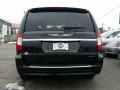 2015 Brilliant Black Crystal Pearl Chrysler Town & Country Limited Platinum  photo #5