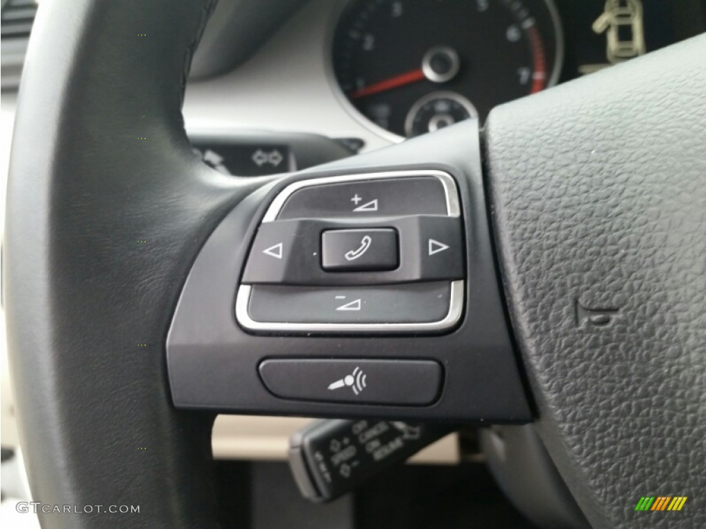2009 Volkswagen CC Sport Controls Photos