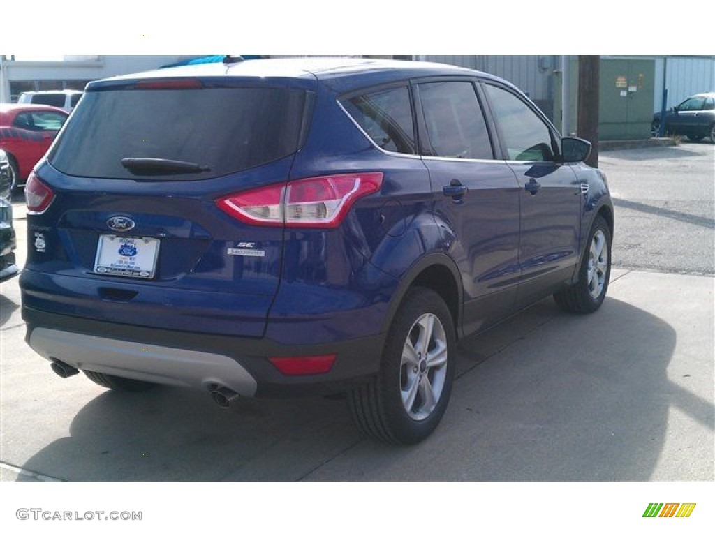 2015 Escape SE - Deep Impact Blue Metallic / Medium Light Stone photo #11