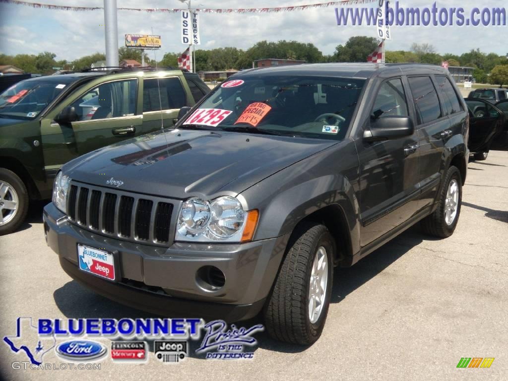 2007 Grand Cherokee Laredo - Mineral Gray Metallic / Medium Slate Gray photo #1