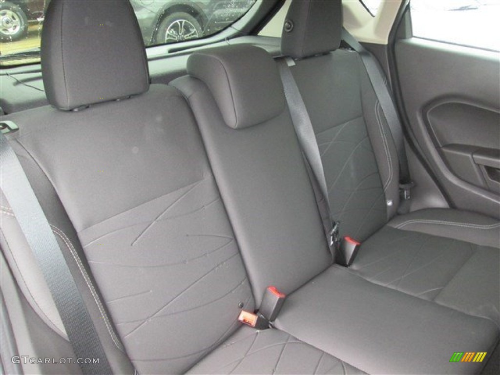 2015 Fiesta SE Hatchback - Magnetic Metallic / Charcoal Black photo #10
