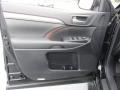 Attitude Black Metallic - Highlander XLE Photo No. 22