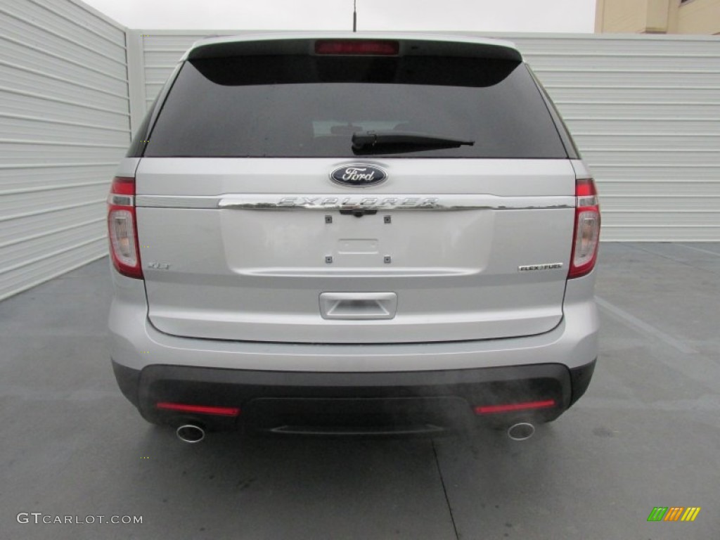 2015 Explorer XLT - Ingot Silver / Charcoal Black photo #5