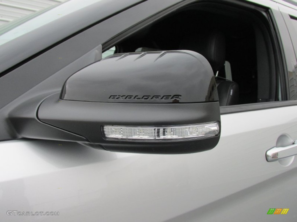 2015 Explorer XLT - Ingot Silver / Charcoal Black photo #12