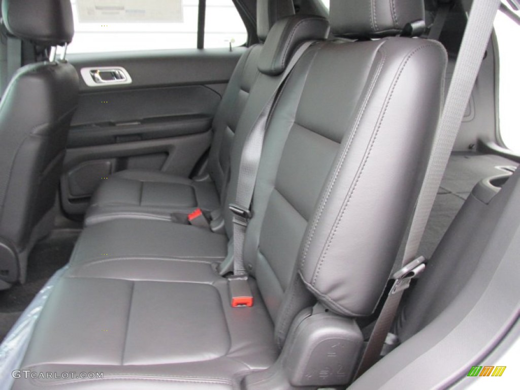 2015 Explorer XLT - Ingot Silver / Charcoal Black photo #21