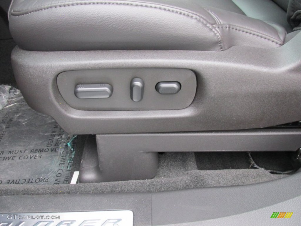 2015 Explorer Limited - Magnetic / Charcoal Black photo #25