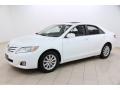 Super White - Camry XLE Photo No. 3