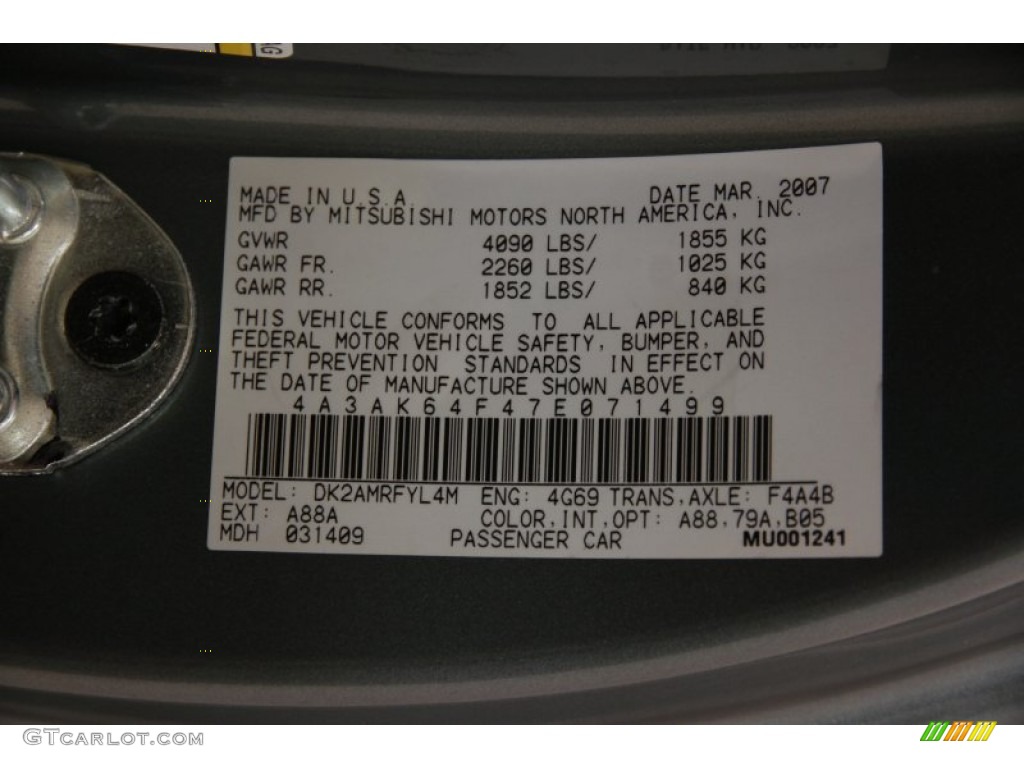 2007 Eclipse SE Coupe - Satin Meisai Gray Pearl / Medium Gray photo #15
