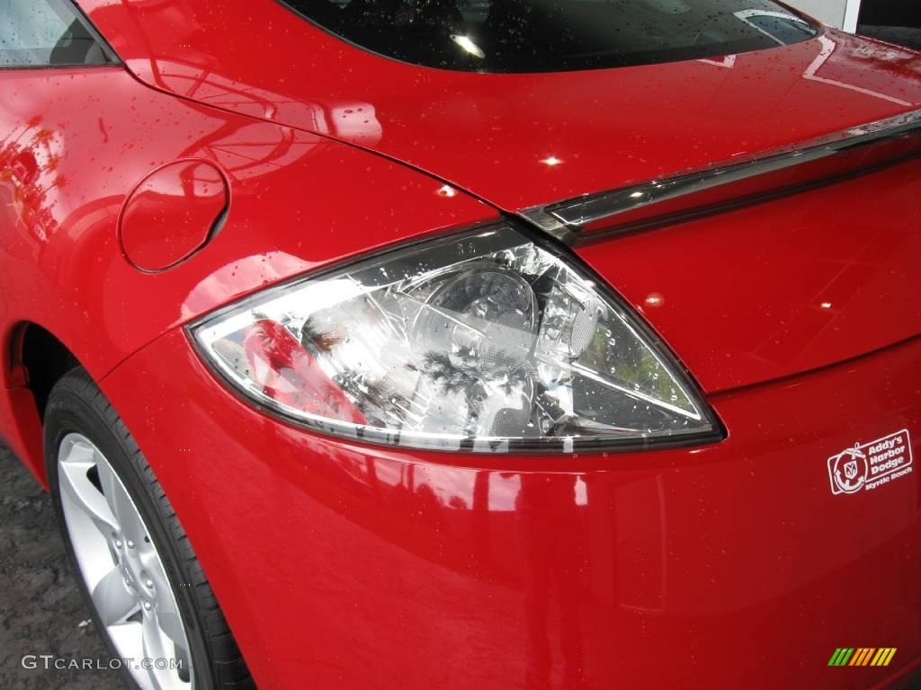 2007 Eclipse GS Coupe - Pure Red / Dark Charcoal photo #11