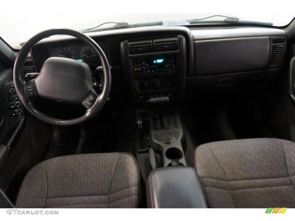 2000 Cherokee Sport 4x4 - Forest Green Pearl / Camel Beige photo #20