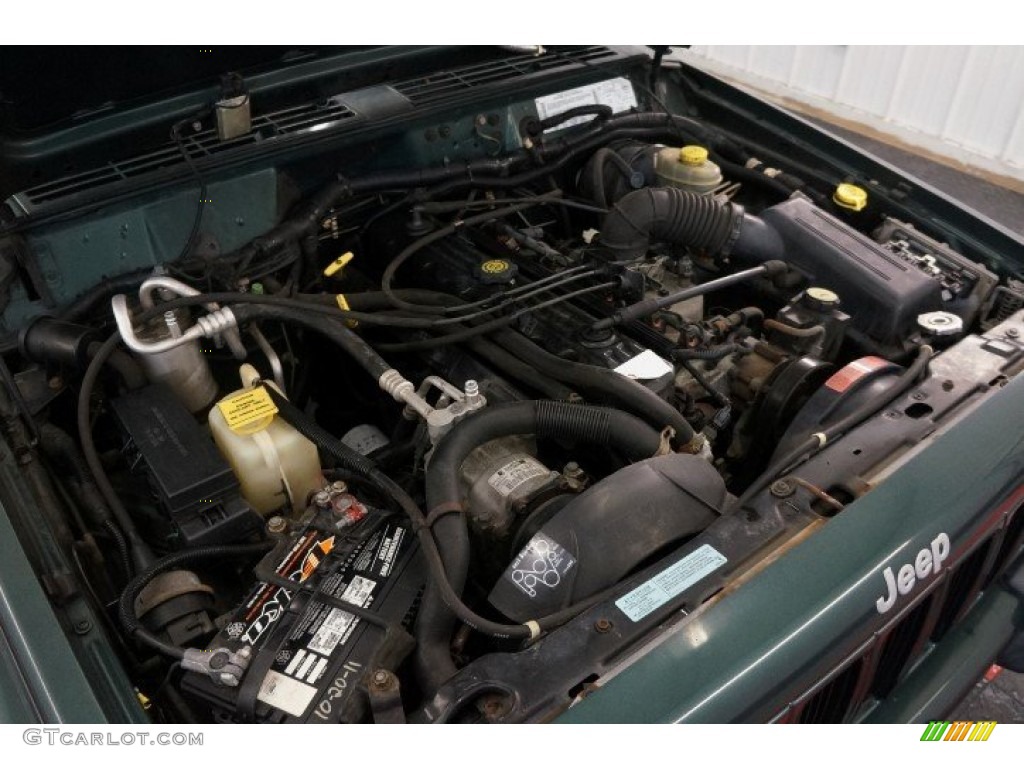 2000 Cherokee Sport 4x4 - Forest Green Pearl / Camel Beige photo #30
