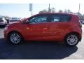 Inferno Orange Metallic - Sonic LT Hatch Photo No. 4