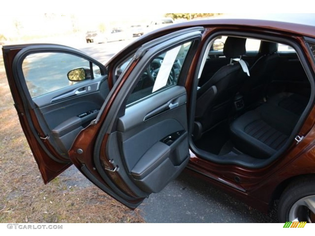 2015 Fusion SE - Bronze Fire Metallic / Charcoal Black photo #11