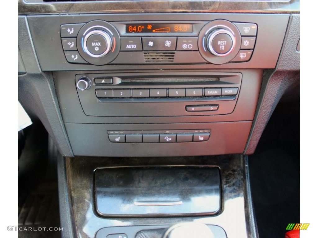 2009 BMW 3 Series 335xi Coupe Controls Photo #101317815