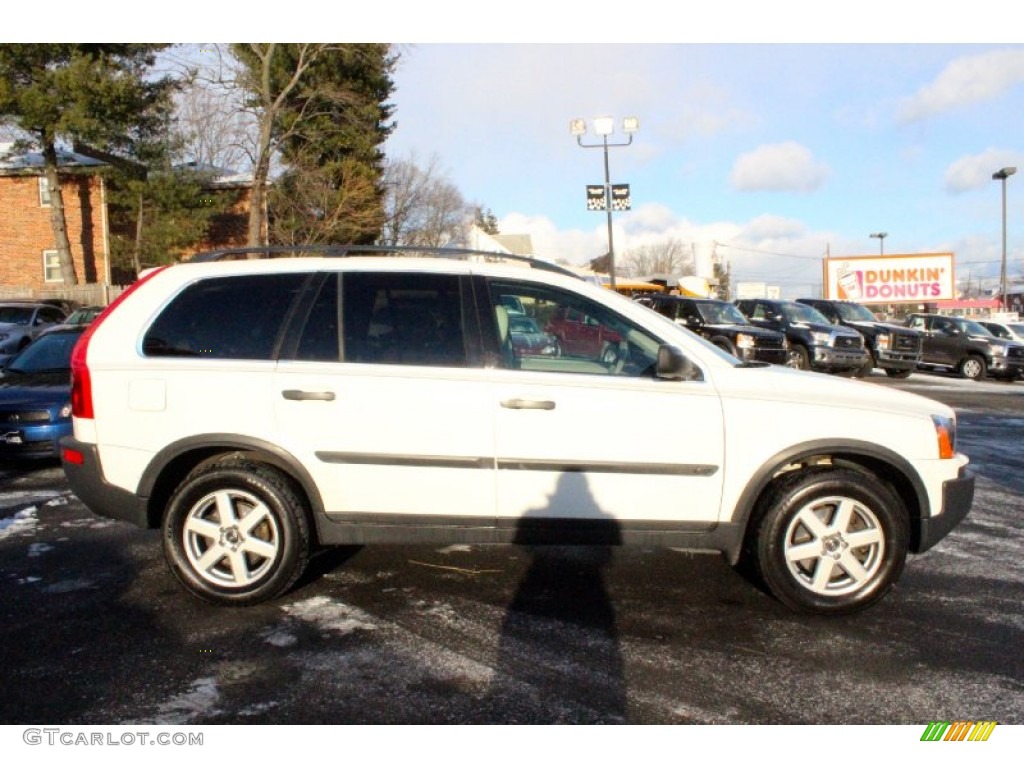 Ice White 2005 Volvo XC90 2.5T AWD Exterior Photo #101318050