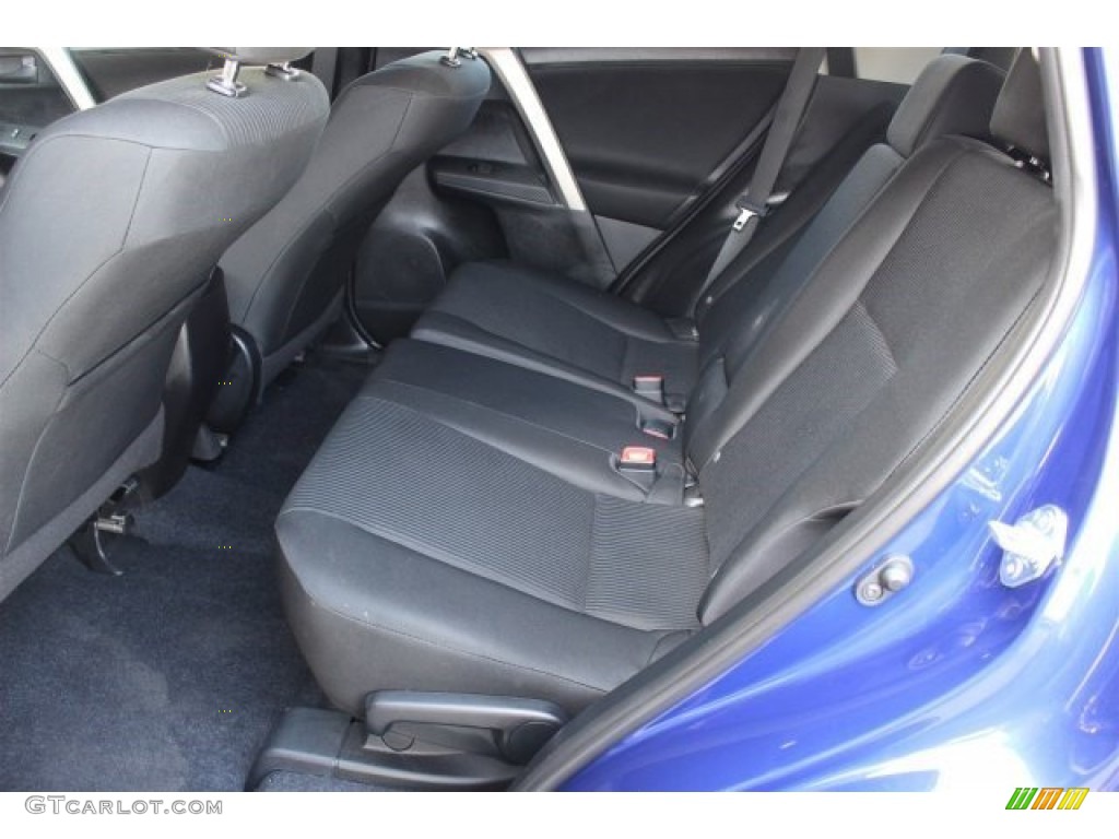 2014 Toyota RAV4 LE Rear Seat Photo #101320830