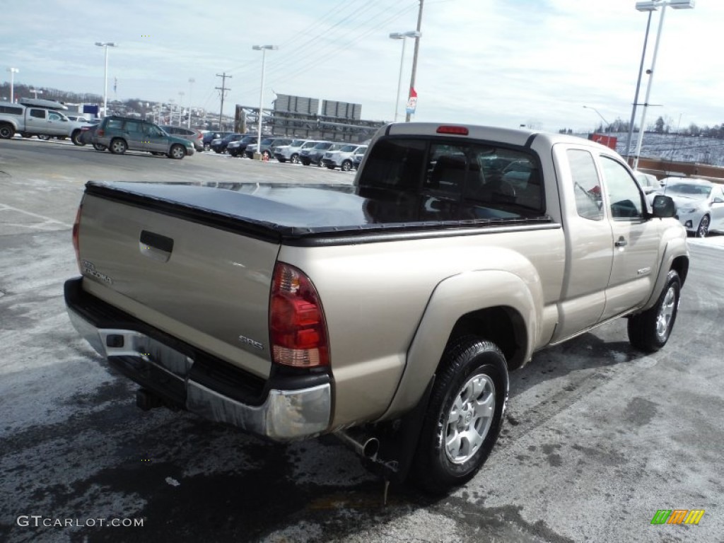 2007 Tacoma Access Cab 4x4 - Desert Sand Mica / Taupe photo #8