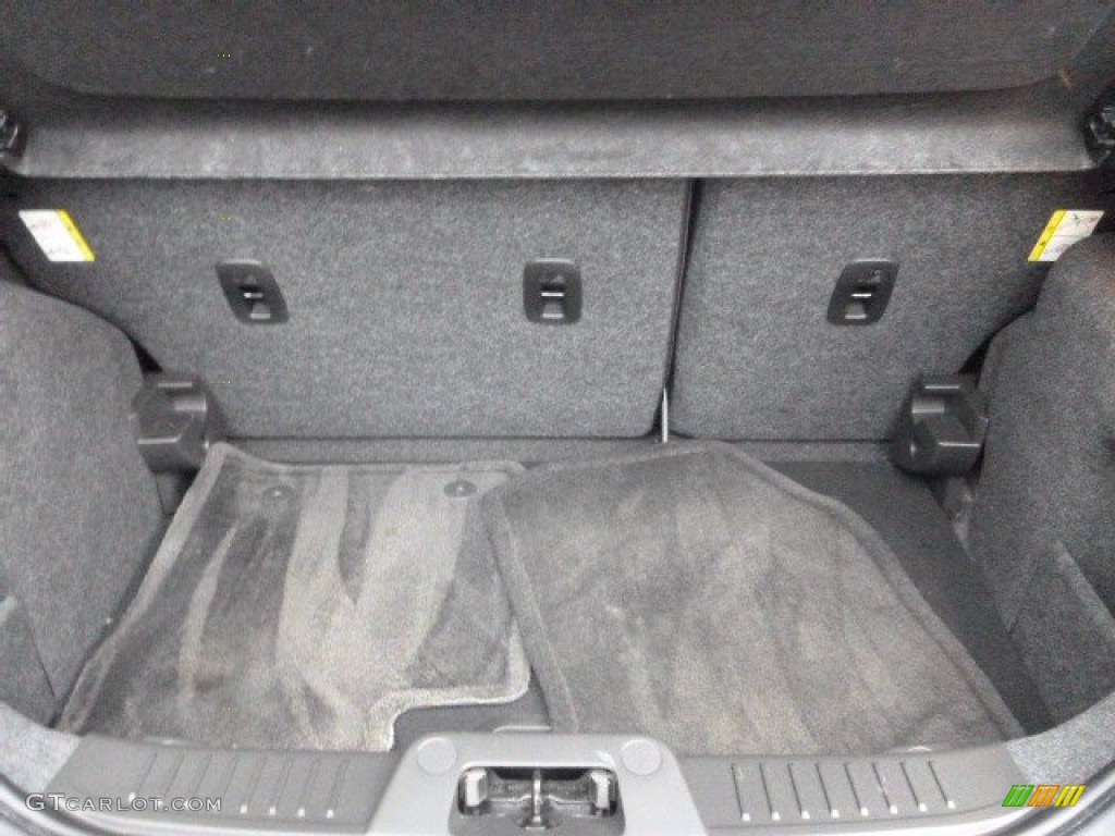 2014 Ford Fiesta Titanium Hatchback Trunk Photos