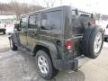 Tank - Wrangler Unlimited Sahara 4x4 Photo No. 3