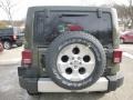 Tank - Wrangler Unlimited Sahara 4x4 Photo No. 4