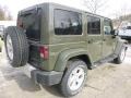 Tank - Wrangler Unlimited Sahara 4x4 Photo No. 6